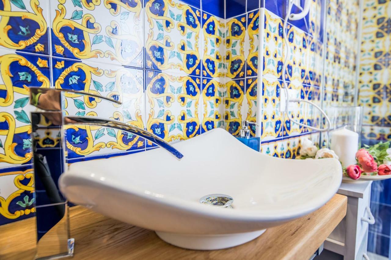 Suite Picasso Amalfi Exterior foto
