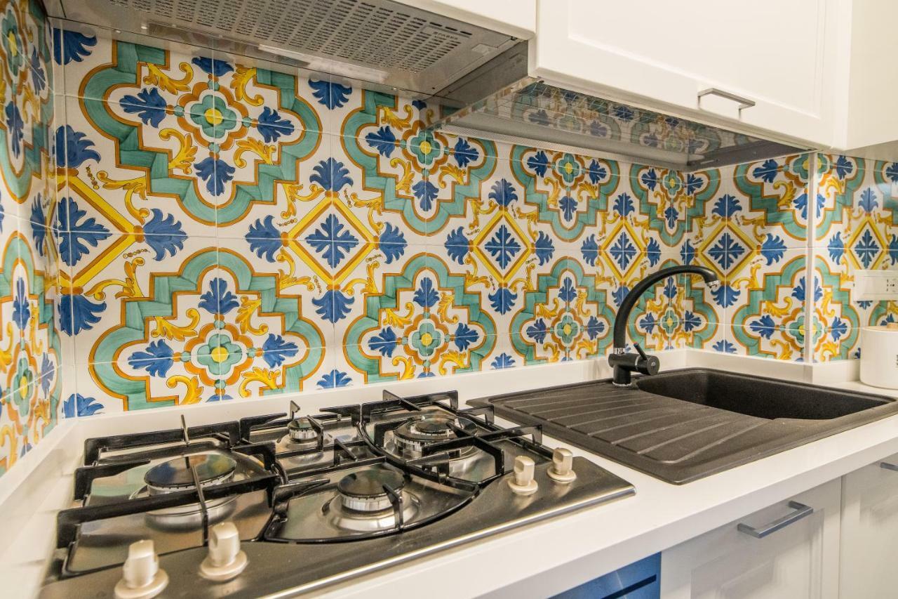 Suite Picasso Amalfi Exterior foto